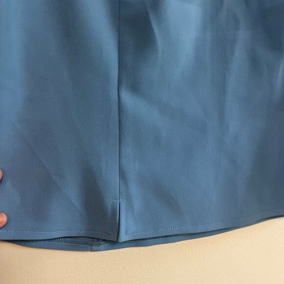 Amanda Smith blue top - Picture 5 of 6